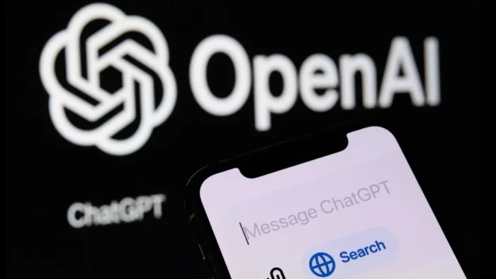Η OpenAI φέρεται να ετοιμάζει τηλέφωνο για το ChatGPT