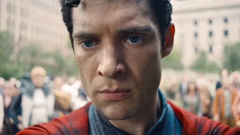 Ο James Gunn εξήγησε γιατί ο Lex Luthor δεν γνωρίζει την αληθινή ταυτότητα του Superman