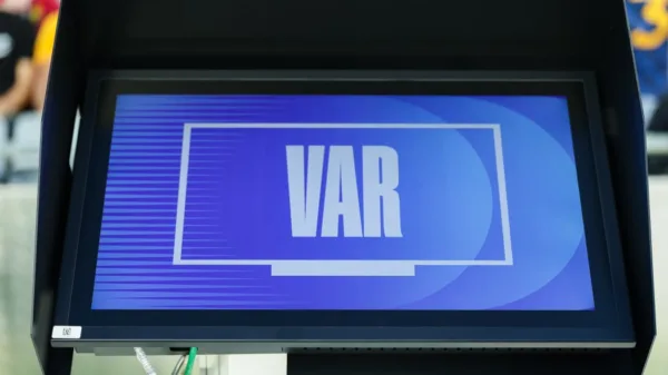 Το VAR «σκοτώνει» τη χαρά του ποδοσφαίρου σύμφωνα με το 75% των φιλάθλων 16 Το VAR «σκοτώνει» τη χαρά του ποδοσφαίρου σύμφωνα με το 75% των φιλάθλων