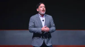 Πρώην στέλεχος του PlayStation ασκεί κριτική στις κινήσεις του Xbox