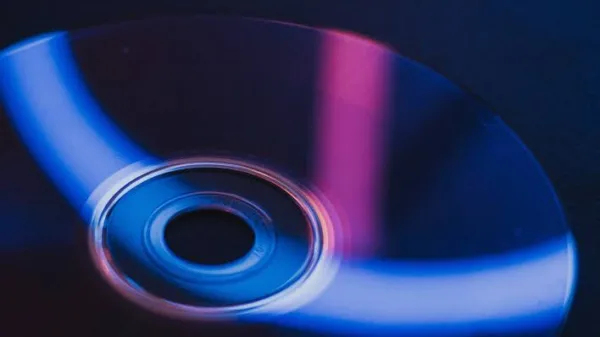 Η Sony ανακοίνωσε ότι σταματά η παραγωγή φυσικών δίσκων για παιχνίδια που κυκλοφορούν στις κονσόλες PlayStation!