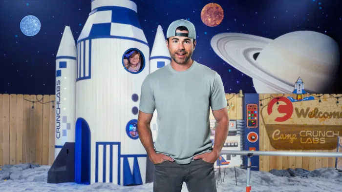 Ποιος είναι ο Mark Rober πίσω από το Camp CrunchLabs του Netflix 23 Ποιος είναι ο Mark Rober πίσω από το Camp CrunchLabs του Netflix
