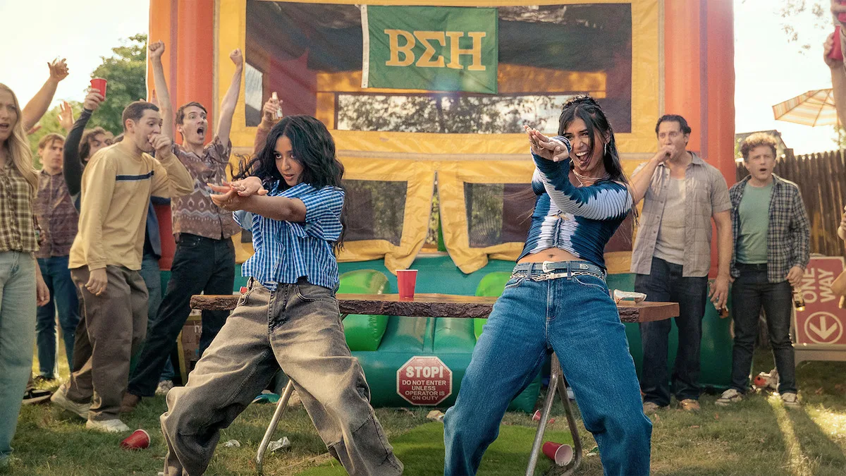 Το Best of the Best του Netflix γεννήθηκε από αληθινές Bollywood ομάδες χορού στα αμερικανικά πανεπιστήμια 1 Το Best of the Best του Netflix γεννήθηκε από αληθινές Bollywood ομάδες χορού στα αμερικανικά πανεπιστήμια