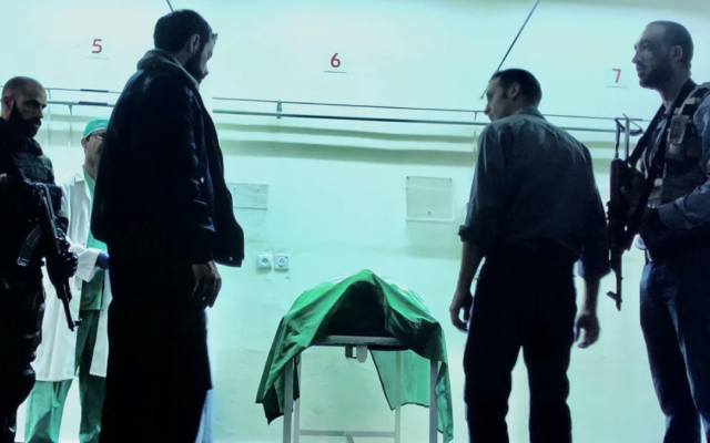 Η σειρά του Netflix «Χάος» επιστρέφει έπειτα από σχεδόν τέσσερα χρόνια και μεταφέρει μέρος της δράσης στη Μασσαλία 4 Η σειρά του Netflix «Χάος» επιστρέφει έπειτα από σχεδόν τέσσερα χρόνια και μεταφέρει μέρος της δράσης στη Μασσαλία